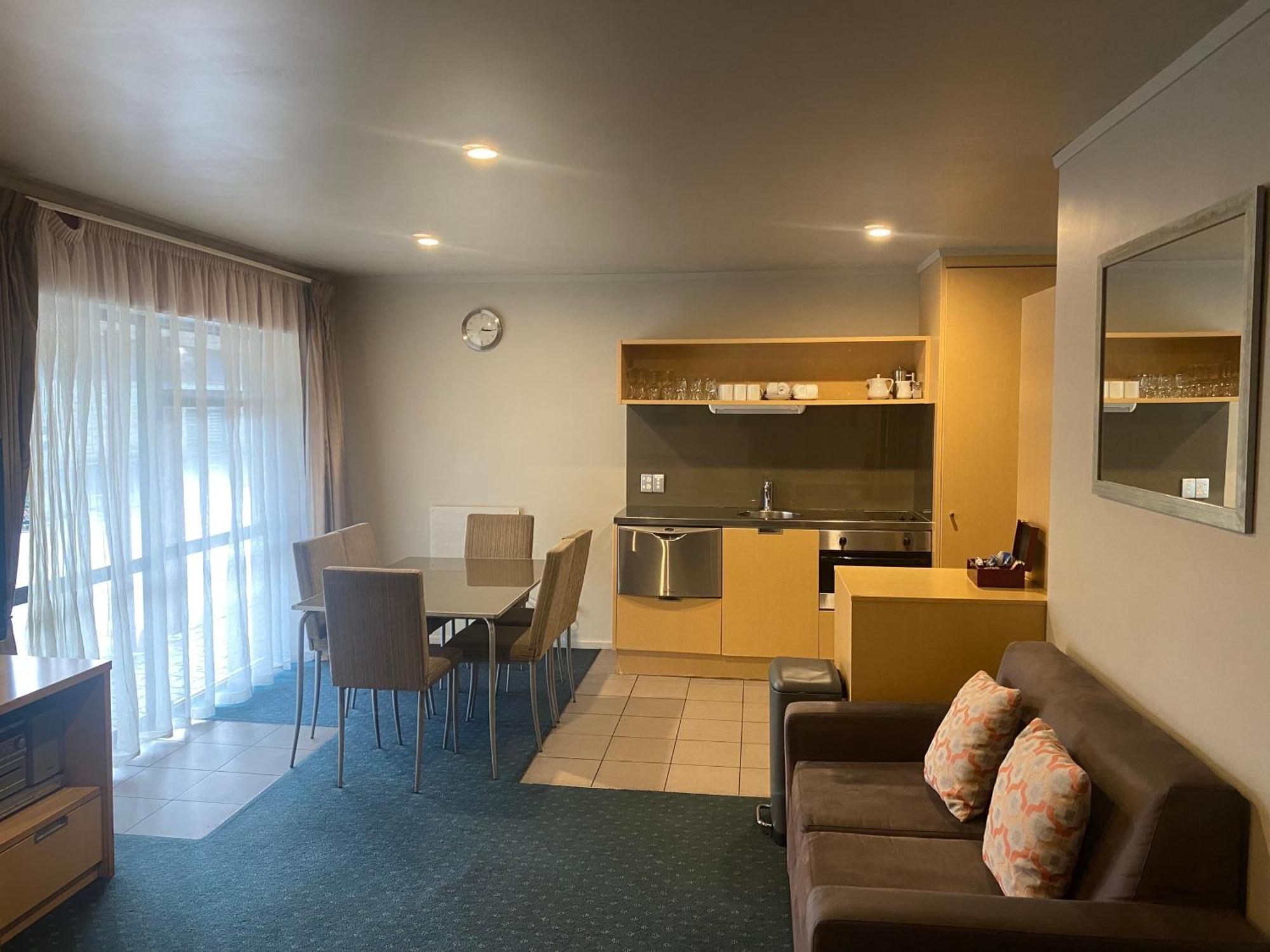 Bentleys Motor Inn Палмерстон-Норт Экстерьер фото