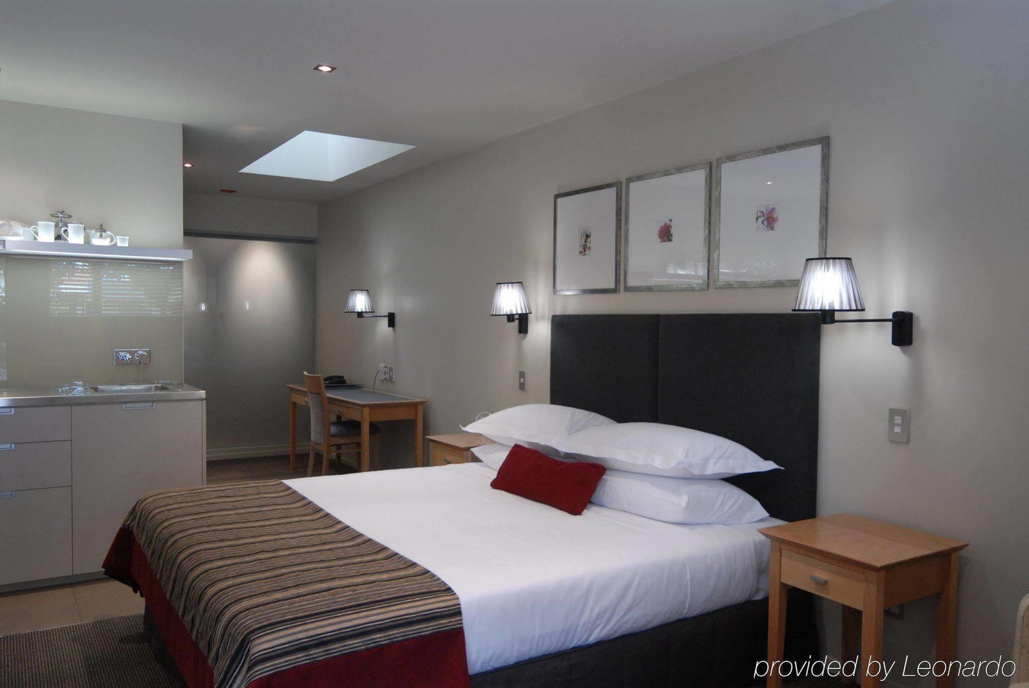 Bentleys Motor Inn Палмерстон-Норт Номер фото